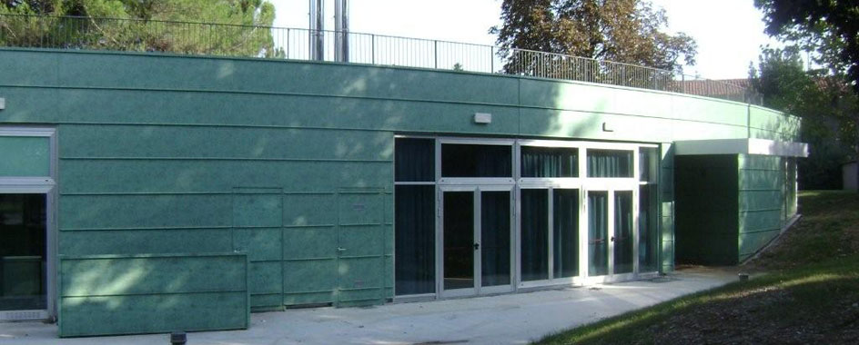 Applicazione in facciata : aggraffatura angolare